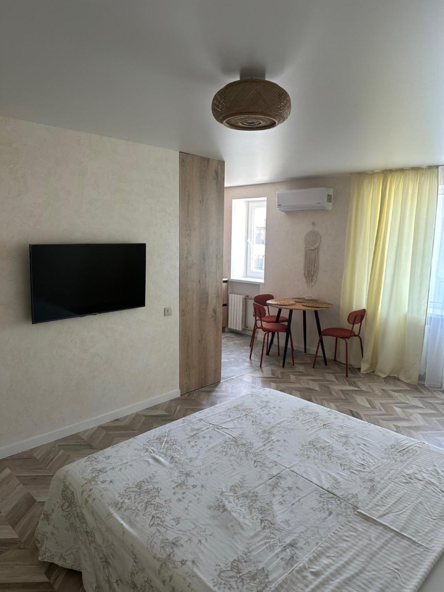 Terracotta Apartment Kremenchuk Luaran gambar