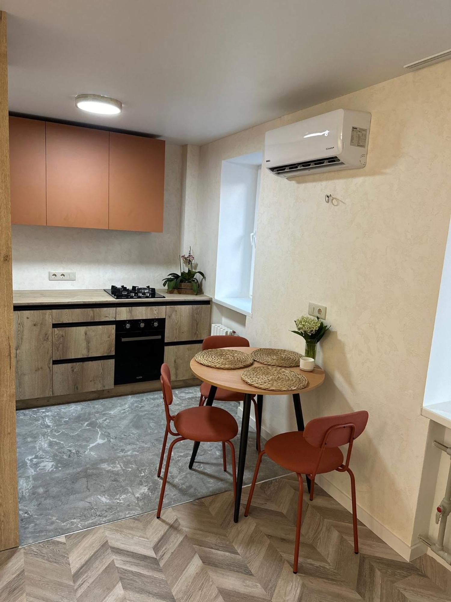 Terracotta Apartment Kremenchuk Luaran gambar